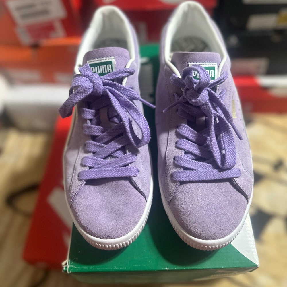 Puma Suede lavender size 11